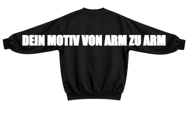 Loose Crewneck Sweater Black mit Beispiel-Schriftzug über beide Ärmel und den Rücken